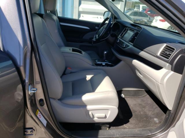 Photo 4 VIN: 5TDKZRFH3HS515955 - TOYOTA HIGHLANDER 