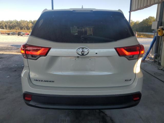 Photo 5 VIN: 5TDKZRFH3JS536648 - TOYOTA HIGHLANDER 