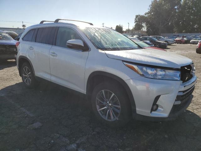 Photo 3 VIN: 5TDKZRFH3KS554083 - TOYOTA HIGHLANDER 