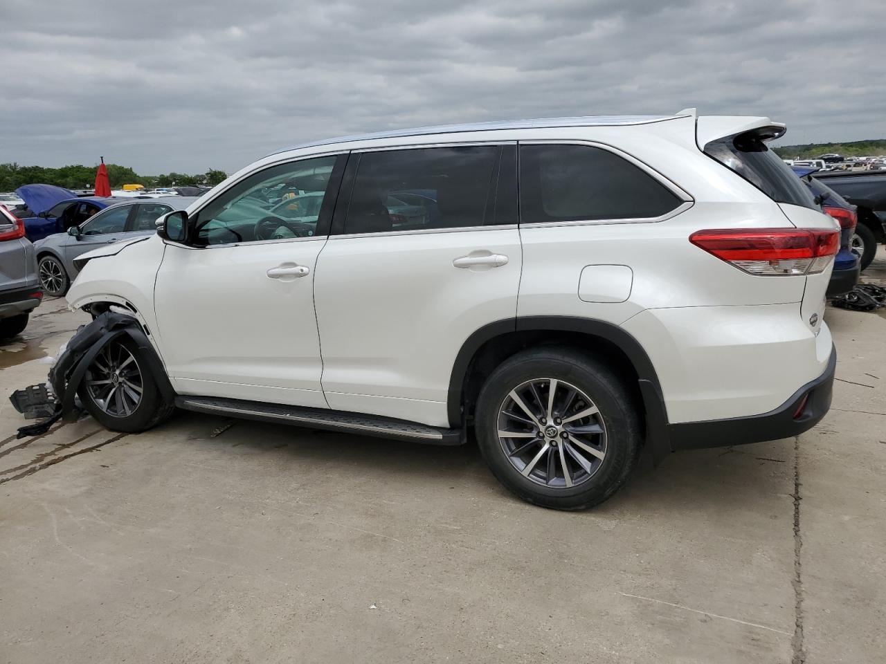 Photo 1 VIN: 5TDKZRFH4HS515074 - TOYOTA HIGHLANDER 