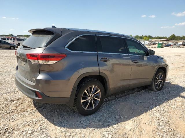 Photo 2 VIN: 5TDKZRFH4JS539493 - TOYOTA HIGHLANDER 