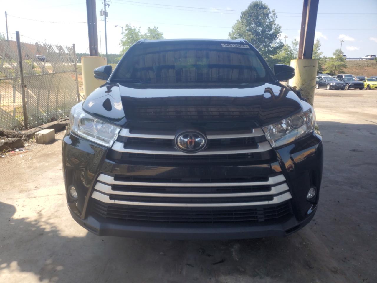 Photo 4 VIN: 5TDKZRFH4KS304562 - TOYOTA HIGHLANDER 