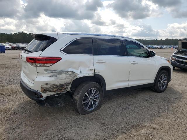 Photo 2 VIN: 5TDKZRFH4KS313939 - TOYOTA HIGHLANDER 