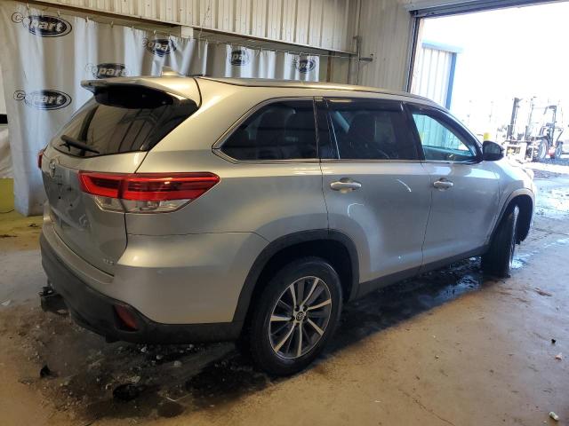 Photo 2 VIN: 5TDKZRFH4KS336556 - TOYOTA HIGHLANDER 