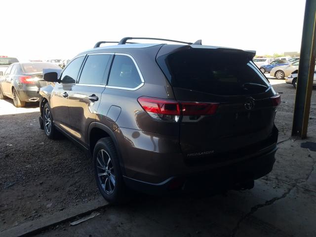 Photo 2 VIN: 5TDKZRFH4KS348321 - TOYOTA HIGHLANDER 