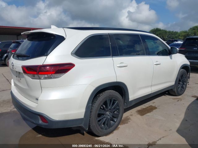 Photo 3 VIN: 5TDKZRFH4KS574066 - TOYOTA HIGHLANDER 