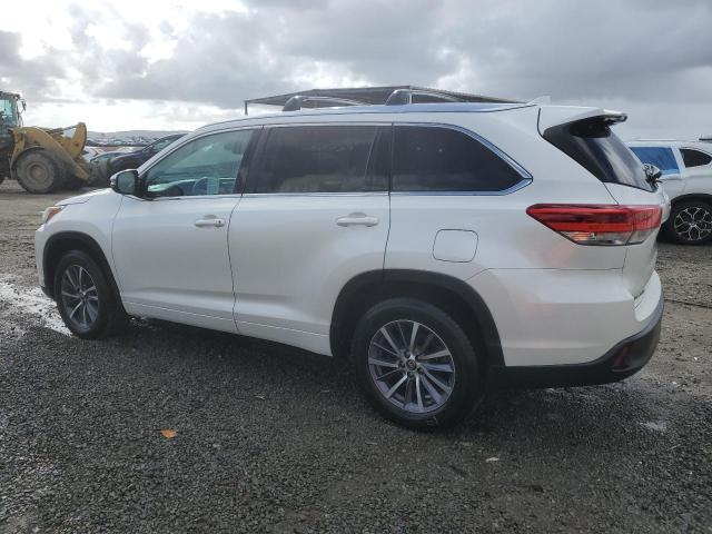 Photo 1 VIN: 5TDKZRFH5JS532388 - TOYOTA HIGHLANDER 