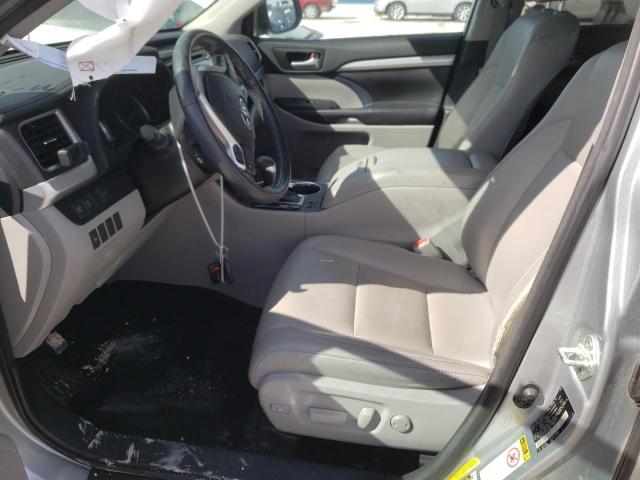 Photo 6 VIN: 5TDKZRFH5JS547909 - TOYOTA HIGHLANDER 