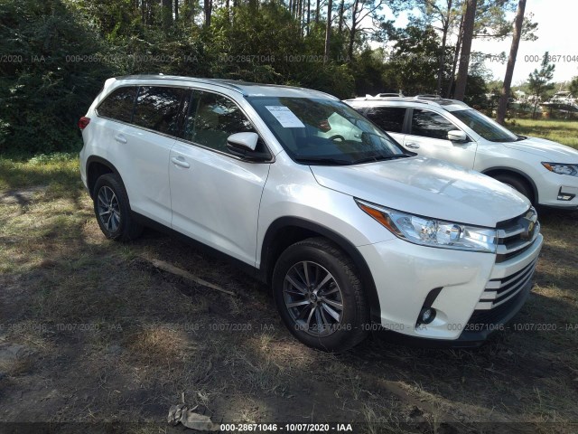 Photo 0 VIN: 5TDKZRFH5KS302643 - TOYOTA HIGHLANDER 