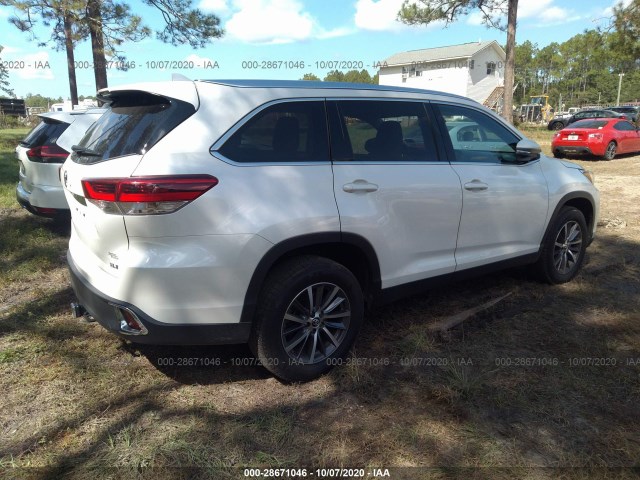 Photo 3 VIN: 5TDKZRFH5KS302643 - TOYOTA HIGHLANDER 