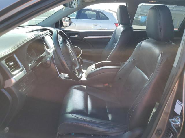 Photo 6 VIN: 5TDKZRFH5KS557390 - TOYOTA HIGHLANDER 