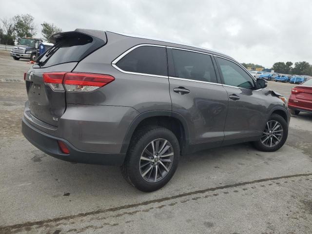 Photo 2 VIN: 5TDKZRFH5KS568633 - TOYOTA HIGHLANDER 