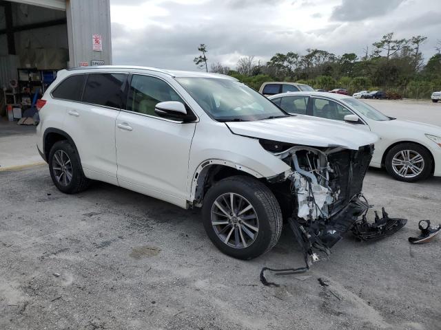 Photo 3 VIN: 5TDKZRFH6HS215200 - TOYOTA HIGHLANDER 