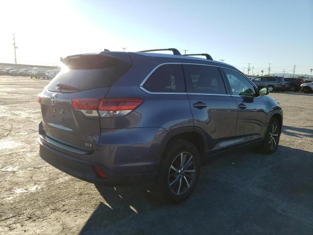 Photo 3 VIN: 5TDKZRFH6JS245688 - TOYOTA HIGHLANDER 