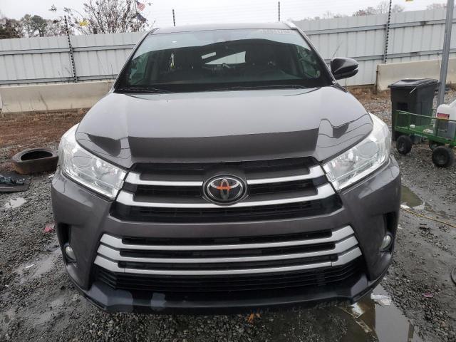 Photo 4 VIN: 5TDKZRFH6JS262314 - TOYOTA HIGHLANDER 