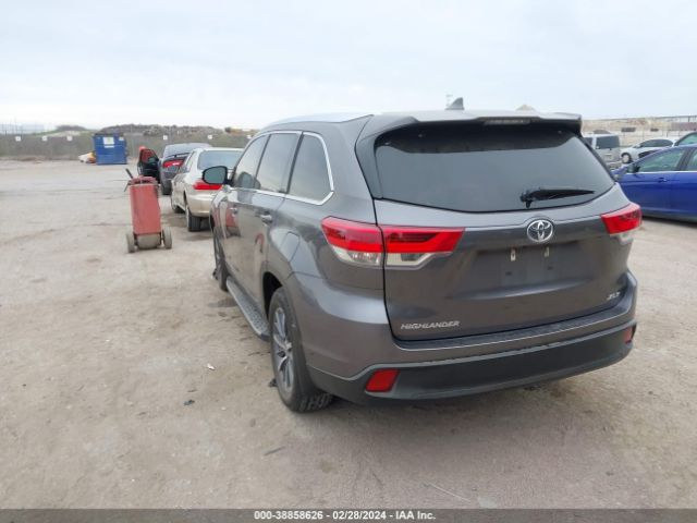 Photo 2 VIN: 5TDKZRFH6KS322979 - TOYOTA HIGHLANDER 