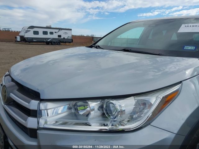 Photo 5 VIN: 5TDKZRFH6KS553784 - TOYOTA HIGHLANDER 