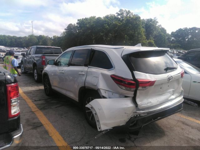 Photo 2 VIN: 5TDKZRFH6KS560198 - TOYOTA HIGHLANDER 