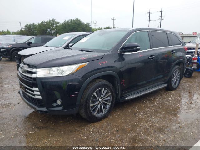 Photo 1 VIN: 5TDKZRFH7HS208188 - TOYOTA HIGHLANDER 