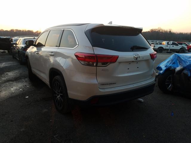 Photo 2 VIN: 5TDKZRFH7HS225248 - TOYOTA HIGHLANDER 