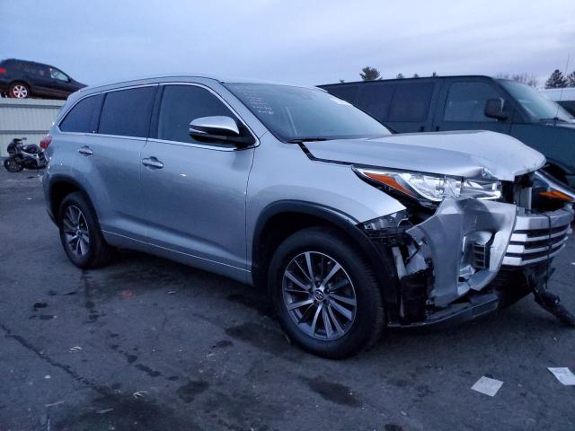 Photo 3 VIN: 5TDKZRFH7JS263536 - TOYOTA HIGHLANDER 