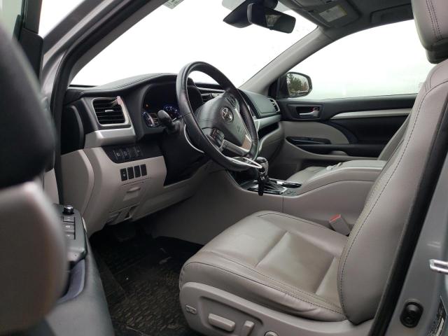 Photo 6 VIN: 5TDKZRFH7JS263536 - TOYOTA HIGHLANDER 