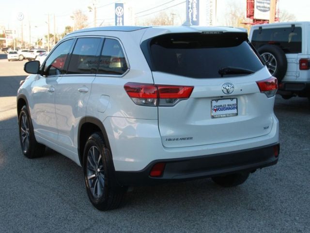 Photo 4 VIN: 5TDKZRFH7JS530979 - TOYOTA HIGHLANDER 