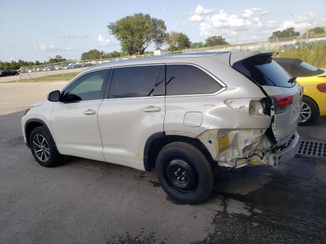 Photo 1 VIN: 5TDKZRFH7JS542291 - TOYOTA HIGHLANDER 