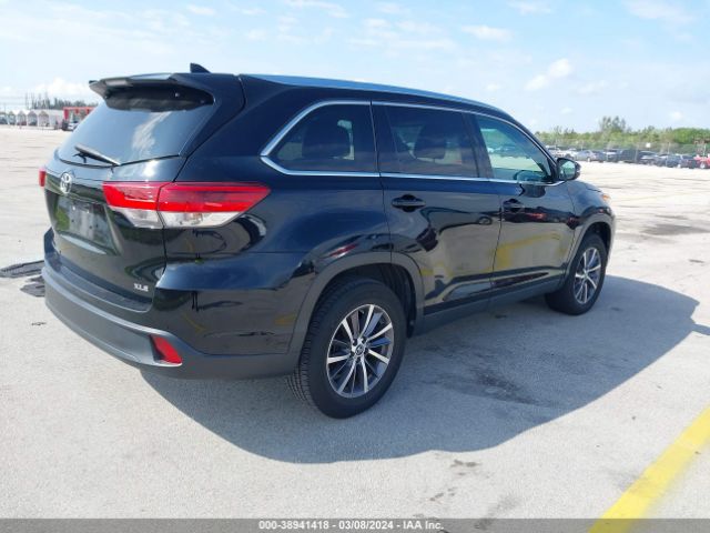 Photo 3 VIN: 5TDKZRFH7KS558380 - TOYOTA HIGHLANDER 