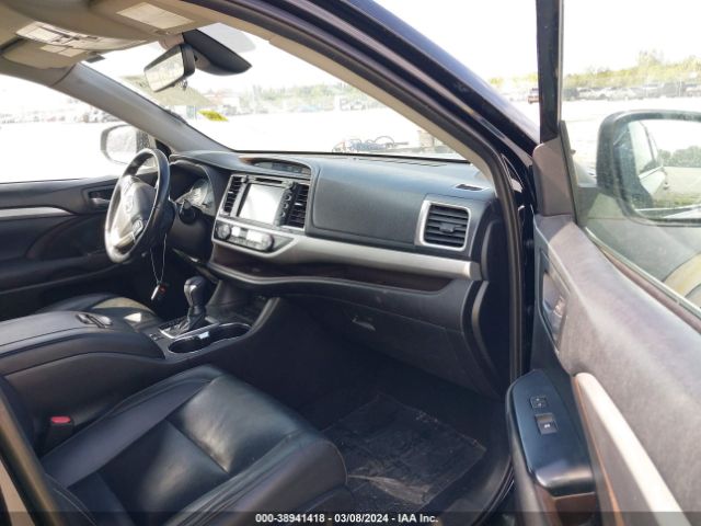 Photo 4 VIN: 5TDKZRFH7KS558380 - TOYOTA HIGHLANDER 