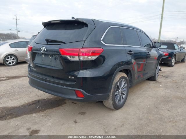 Photo 3 VIN: 5TDKZRFH7KS563157 - TOYOTA HIGHLANDER 