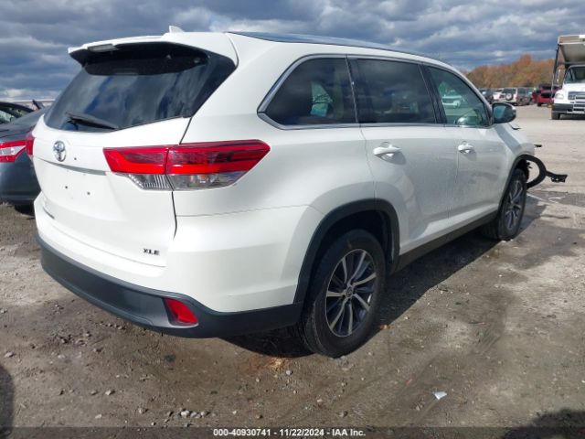 Photo 3 VIN: 5TDKZRFH7KS573543 - TOYOTA HIGHLANDER 