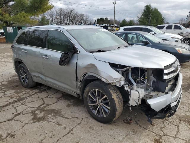 Photo 3 VIN: 5TDKZRFH8HS526482 - TOYOTA HIGHLANDER 