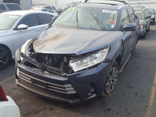 Photo 1 VIN: 5TDKZRFH8JS235177 - TOYOTA HIGHLANDER 