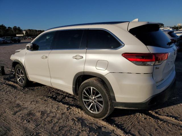 Photo 1 VIN: 5TDKZRFH8JS284203 - TOYOTA HIGHLANDER 