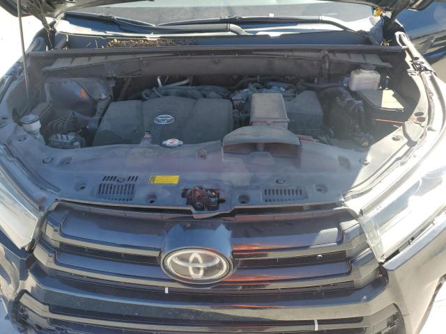 Photo 11 VIN: 5TDKZRFH8JS533051 - TOYOTA HIGHLANDER 