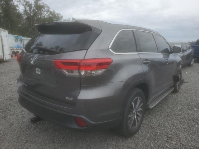 Photo 2 VIN: 5TDKZRFH8JS542963 - TOYOTA HIGHLANDER 