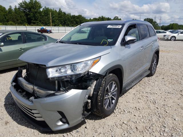 Photo 1 VIN: 5TDKZRFH8JS544048 - TOYOTA HIGHLANDER 