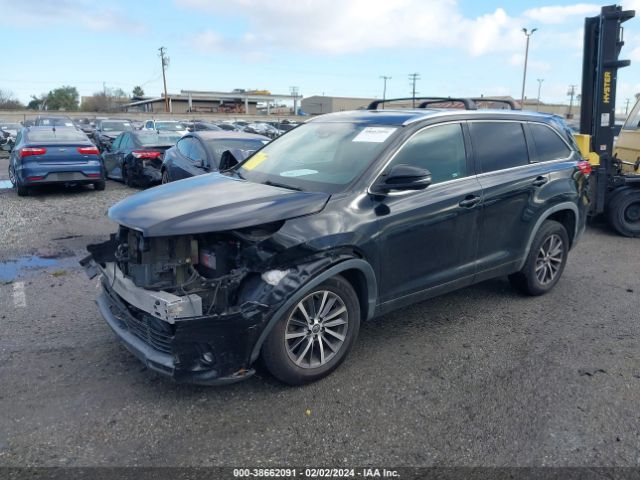 Photo 1 VIN: 5TDKZRFH8JS545877 - TOYOTA HIGHLANDER 