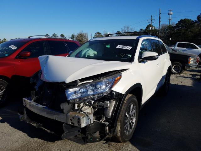 Photo 1 VIN: 5TDKZRFH8KS556346 - TOYOTA HIGHLANDER 