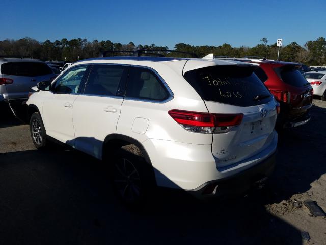 Photo 2 VIN: 5TDKZRFH8KS556346 - TOYOTA HIGHLANDER 