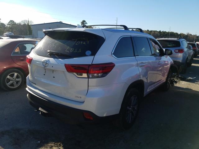 Photo 3 VIN: 5TDKZRFH8KS556346 - TOYOTA HIGHLANDER 