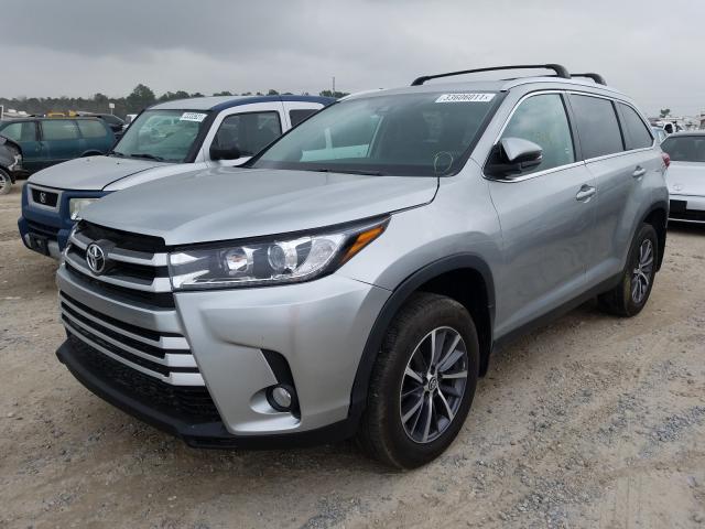 Photo 1 VIN: 5TDKZRFH8KS556783 - TOYOTA HIGHLANDER 