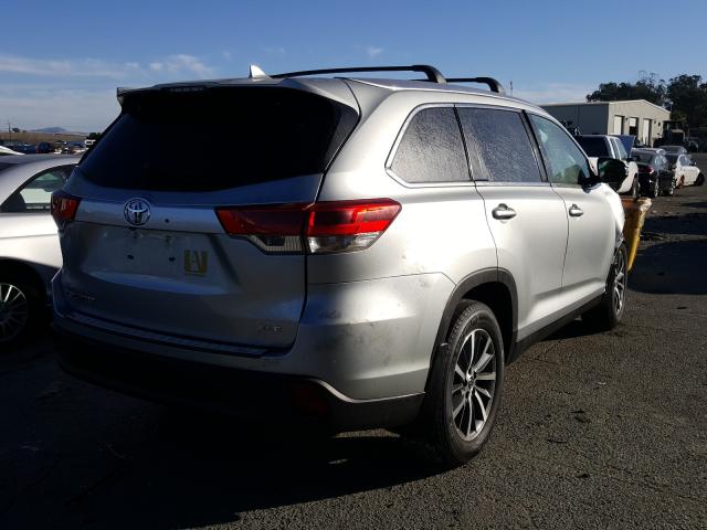 Photo 3 VIN: 5TDKZRFH8KS556783 - TOYOTA HIGHLANDER 