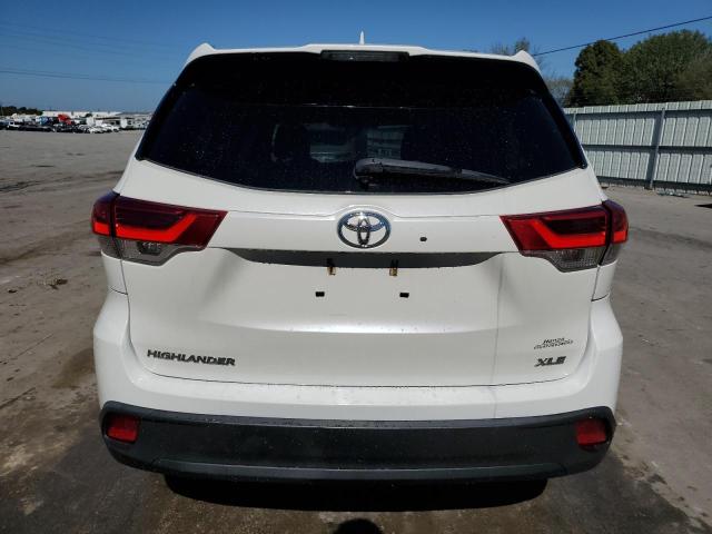 Photo 5 VIN: 5TDKZRFH8KS558176 - TOYOTA HIGHLANDER 