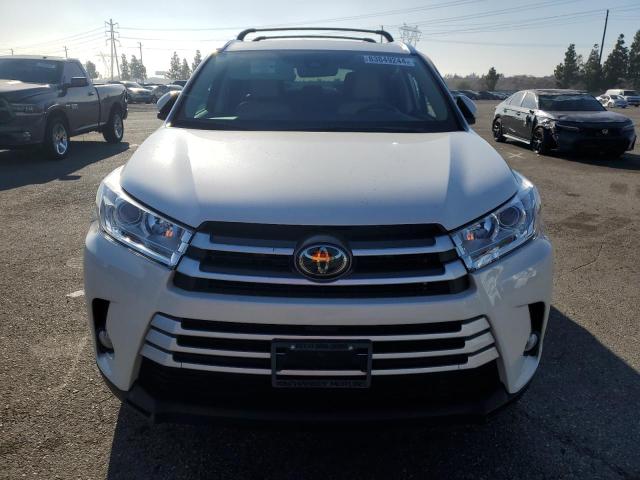 Photo 4 VIN: 5TDKZRFH9JS532264 - TOYOTA HIGHLANDER 