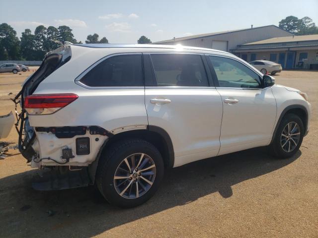 Photo 2 VIN: 5TDKZRFH9JS547878 - TOYOTA HIGHLANDER 