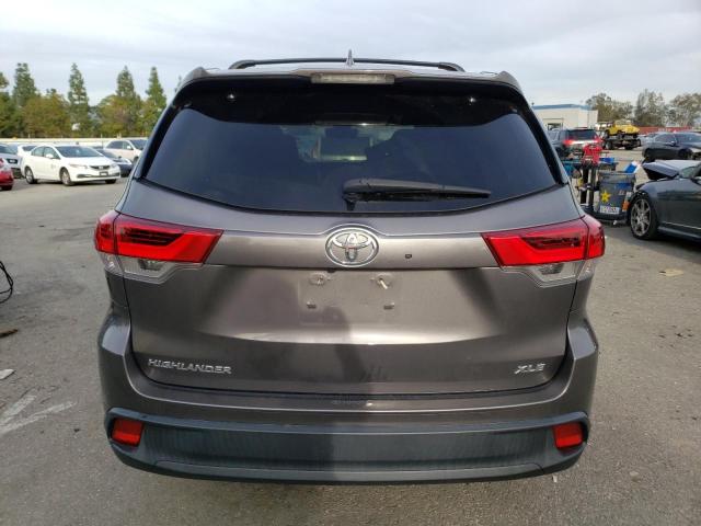 Photo 5 VIN: 5TDKZRFH9JS549548 - TOYOTA HIGHLANDER 