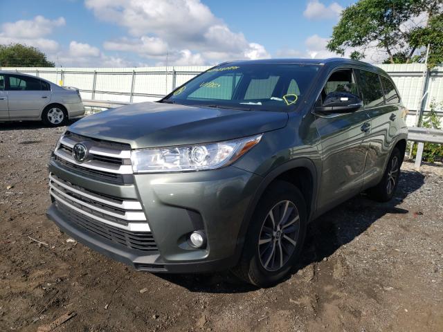 Photo 1 VIN: 5TDKZRFH9KS316500 - TOYOTA HIGHLANDER 