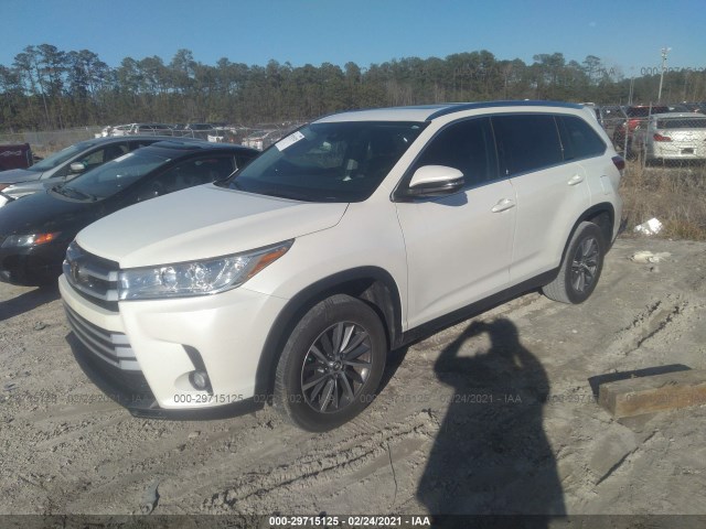 Photo 1 VIN: 5TDKZRFH9KS319705 - TOYOTA HIGHLANDER 